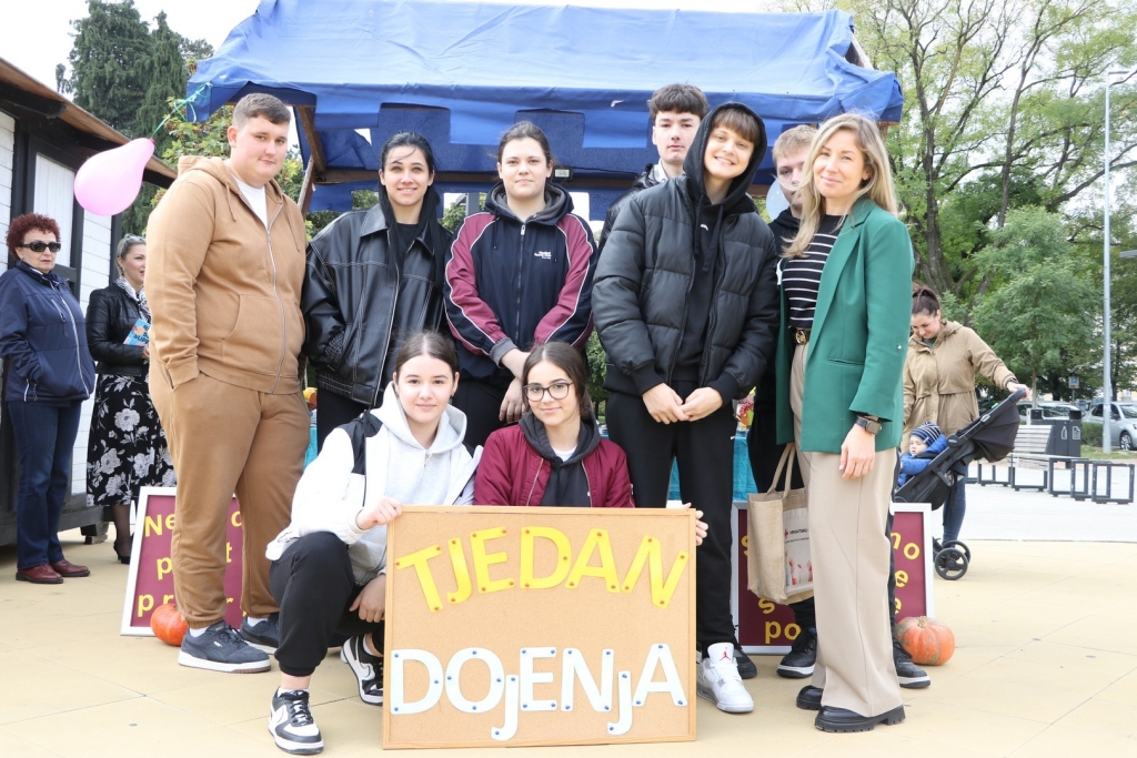 dojenje 7 002