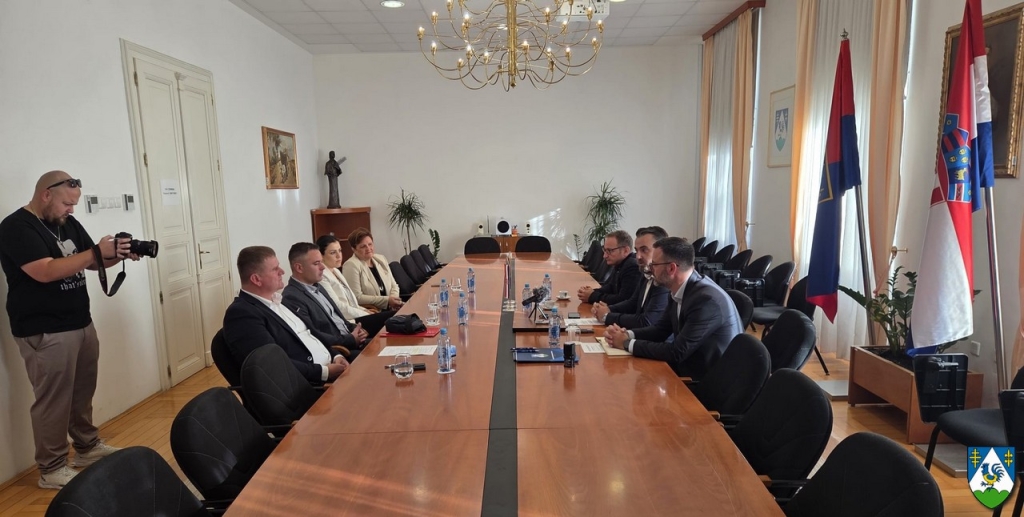 WhatsApp Image 2025 10 29 at 09.09.38