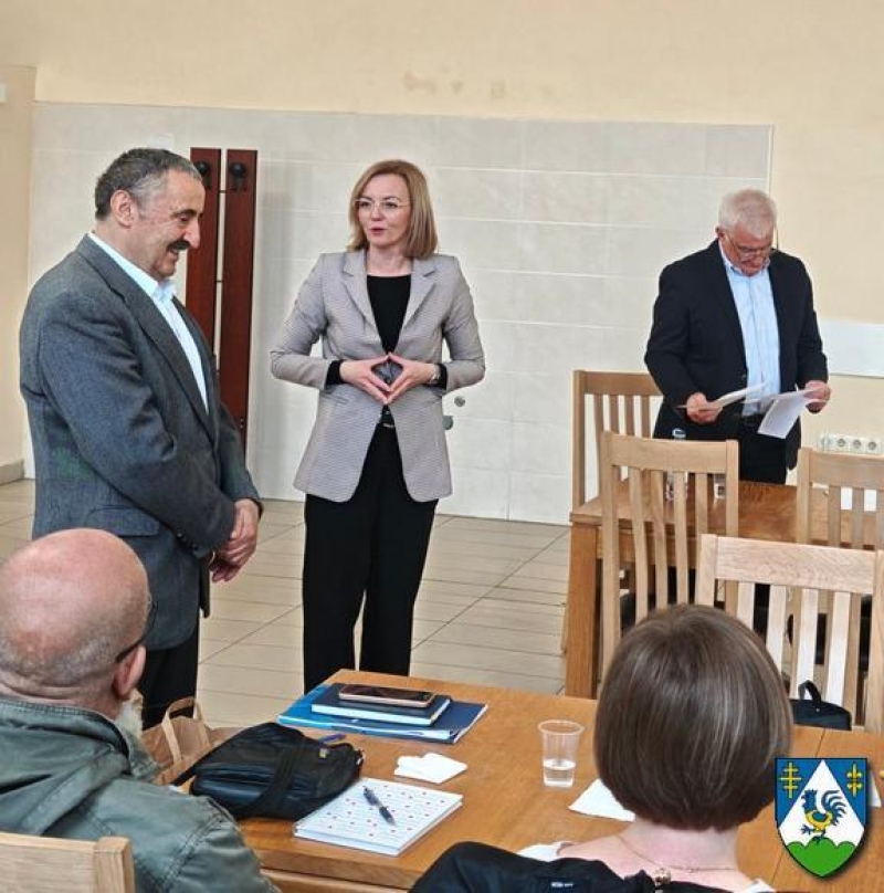 IMG 279cb527e3b8b044a3c6f5c984d2ef6b V