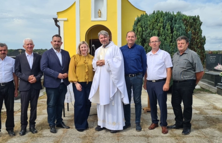 Župan Golubić na blagoslovu obnovljene kapelice Žalosne Gospe u Ferdinandovcu