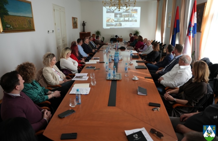 Održana edukacija na temu obavljanja i financiranja civilne službe u jedinicama lokalne i područne samouprave