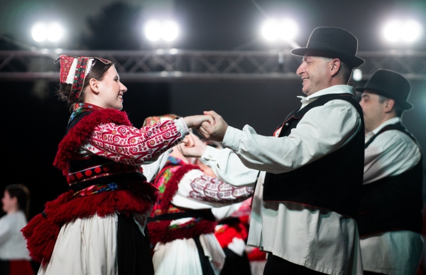 U Križevcima otvoren 17. Međunarodni festival folklora “Iz bakine škrinje”