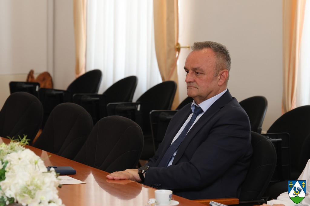 Povjerenstvo za suzbijanje zlouporabe droge 6