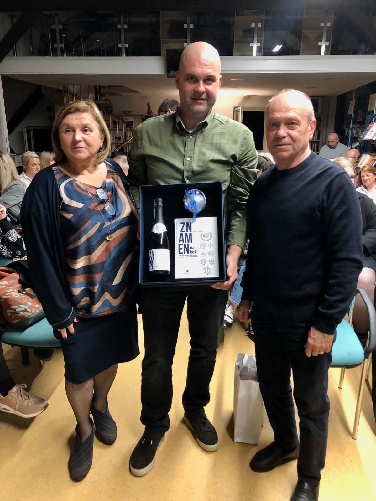 ce16272e 692c 483c a778 7f2432418197