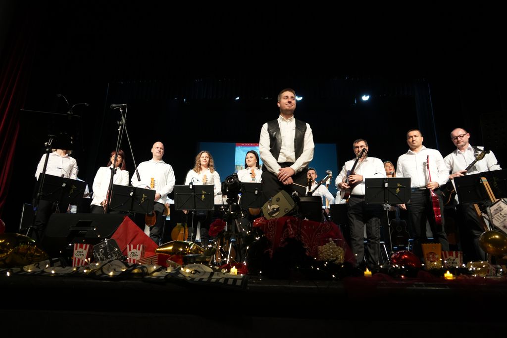 28feeba0 13f7 45af b1ab b74bda9cc9e2