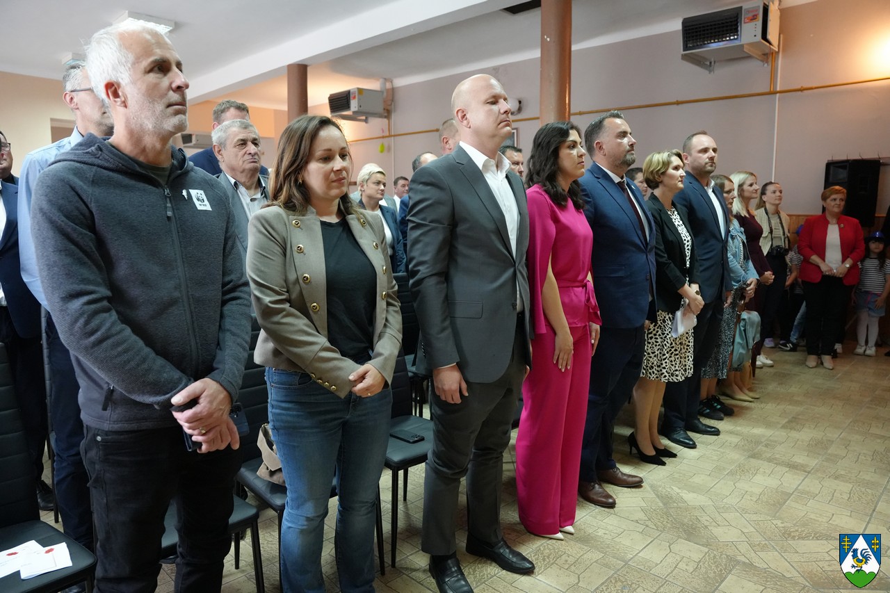 KKZ09266