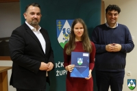 Župan Golubić i zamjenik Rajn studentima uručili ugovore – za stipendije</div>...							</div>
											</li>
																													<li>
													<h3 class=