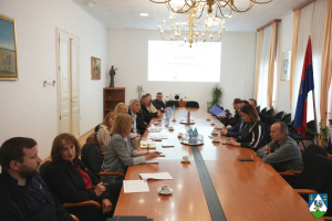 Predstavljen projekt &bdquo;Energetska obnova sjedi&scaron;ta javnih ustanova KKŽ na Florijanskom trgu u Koprivnici&ldquo;