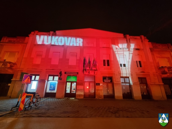 Povorkom sjećanja i paljenjem svijeća u Koprivnici obilježena 31. obljetnica pada Grada heroja - Vukovara
