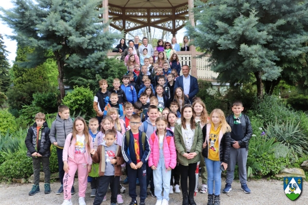 Učenici križevačke Osnovne škole Ljudevita Modeca u posjetu Županijskoj upravi