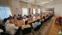Župan i zamjenik sastali se sa zaposlenicima Županije