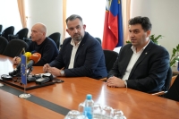 Župan predstavio ulaganja na području županije: „Bavimo se stvarnim problemima</div>...							</div>
											</li>
																													<li>
													<h3 class=