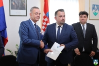 Održana primopredaja izvršnih ovlasti županu Golubiću i zamjeniku Rajnu