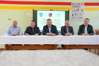 Potpisani ugovori za projekt rekonstrukcije Osnovne škole Andrije Palmovića</div>...							</div>
											</li>
																													<li>
													<h3 class=