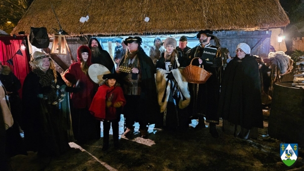 Srednjovjekovni božićni sajam otvorio vrata posjetiteljima