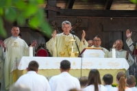 Diljem naše županije slavi se blagdan Uznesenja Blažene Djevice Marije